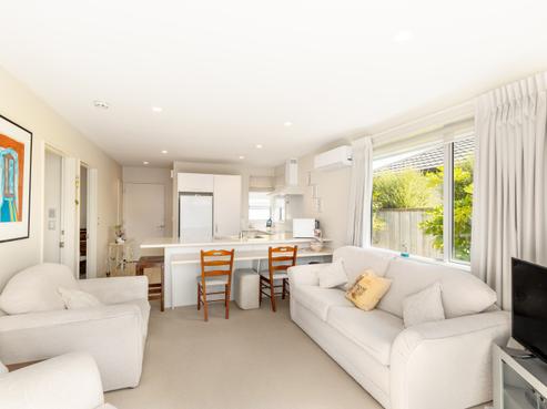 256D Hills Road, Mairehau