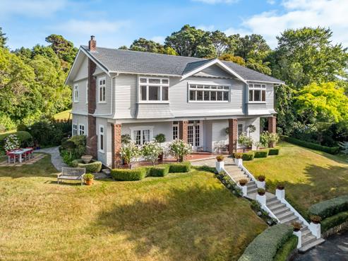 39 Wairere Road, Belmont