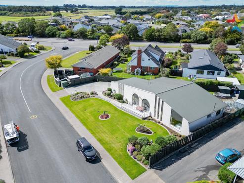 141 Gladstone Terrace, Gladstone