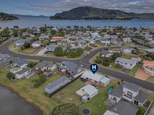 28 Cory Wright Drive, Tairua