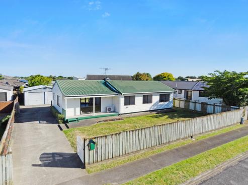 4 Broadbelt Grove, Levin