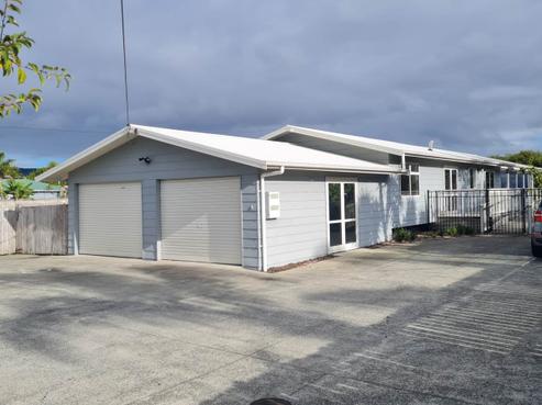 987 Matakana Road, Matakana