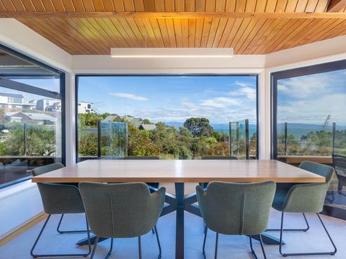 2 The Cliffs, Britannia Heights