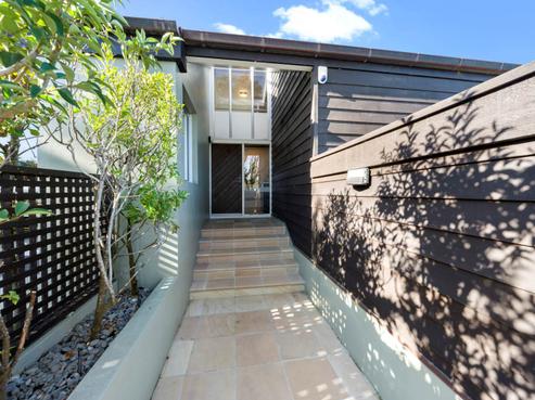 11 Puawai Place, Northcote