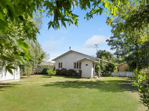 14 Grey Street, Marton