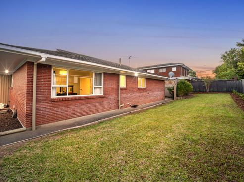 2/42 Luton Avenue, Sunnyhills