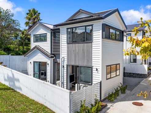 6A Kenmure Avenue, Forrest Hill