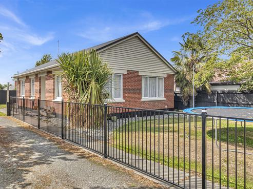 140 Alford Forest Road, Allenton