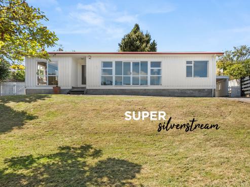 23 Dowling Grove, Silverstream