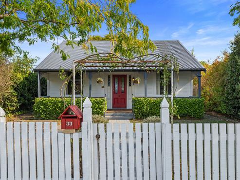 33 Vagues Road, Northcote
