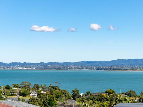 21 Mariners View Road, Beach Haven