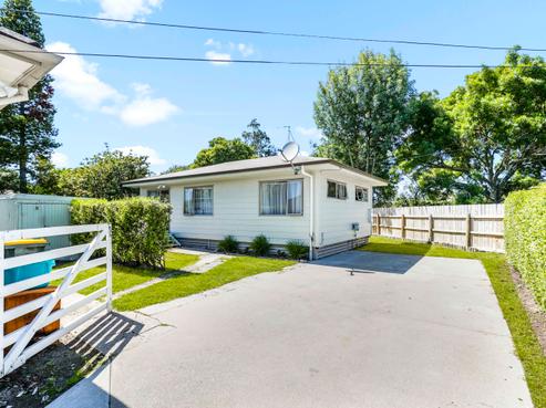 2 Sare Crescent, Fairfield