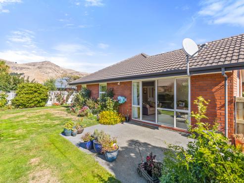 10 The Tors, Heathcote Valley
