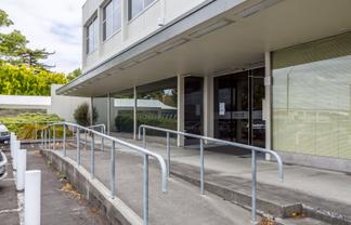 Spacious high quality professional offices