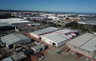 Heavy Industrial warehouse + yard