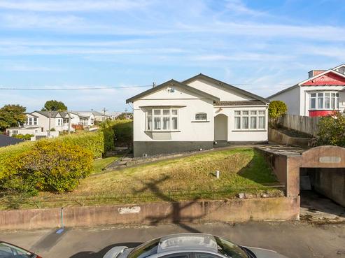72 Elgin Road, Mornington