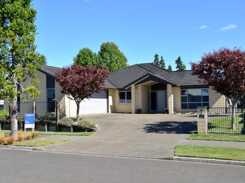 3 Amokura Crescent, Flagstaff