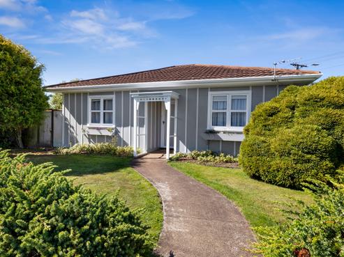 10 Tukapa Street, Westown