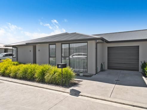 59 Driving Range Road, Solway