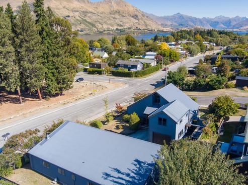 137 Plantation Road, Wanaka