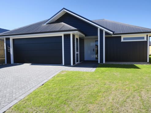 140 Harakeke Drive, Wharewaka