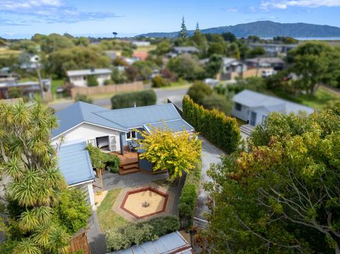 15 Ruru Road, Otaihanga