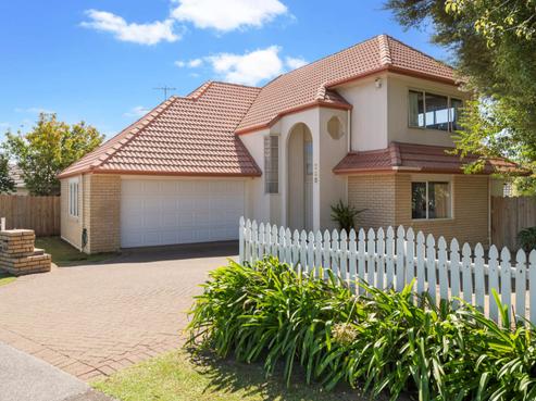 260 Cascades Road, Botany Downs