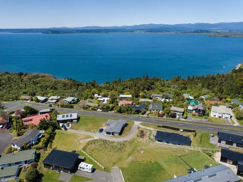 12 Barron Place, Omori