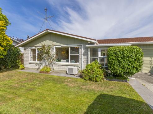 4 Matipo Street, Waikanae