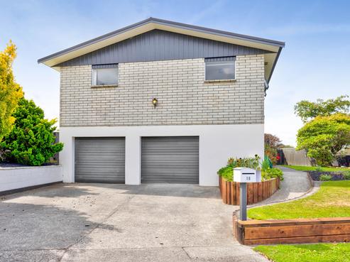 18 Oberon Street, Stratford