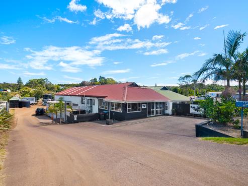 30 Tahi Road, Ostend