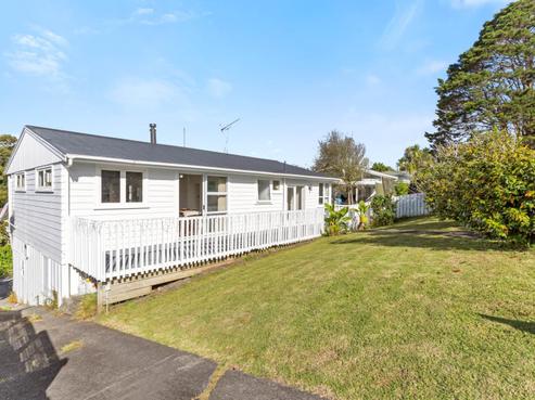 67 Caronia Crescent, Lynfield