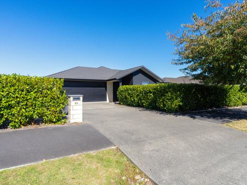 23 Waipunahau Road, Waikanae