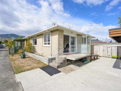 2/37 Fergusson Street, Stoke