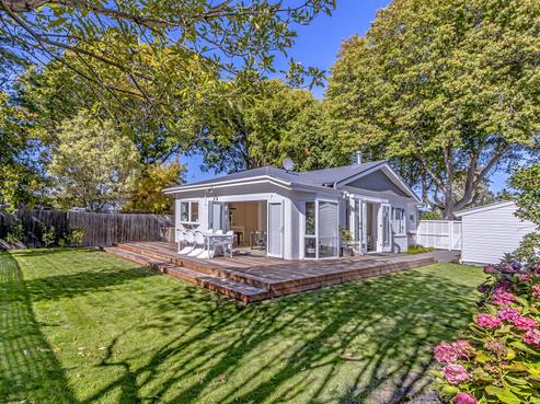 32 Massey Crescent, Saint Albans