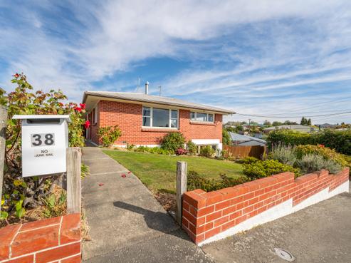38 Arun Street, Marchwiel