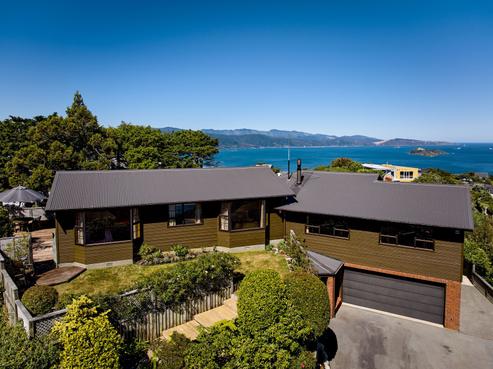 63 Maungaraki Road, Korokoro