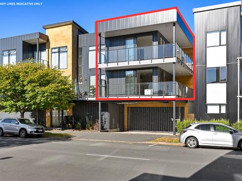 1/13 Vialou Street, Hamilton Central