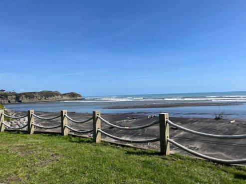 8 Point Road, Mokau