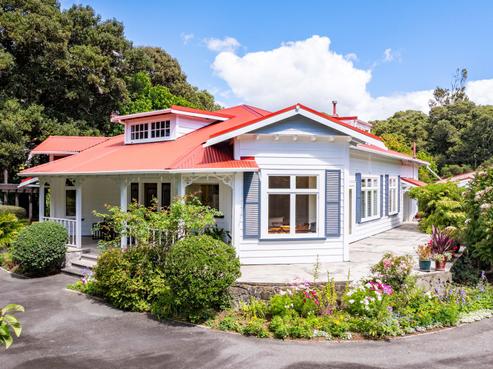 915 State Highway 14, Maungatapere