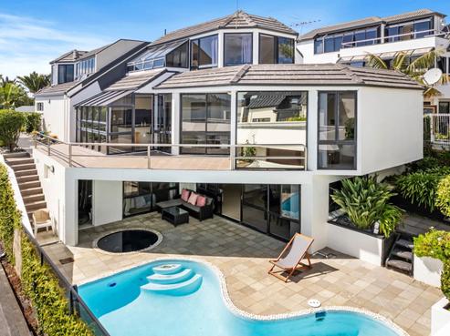 10A Te Akau Crescent, Bucklands Beach