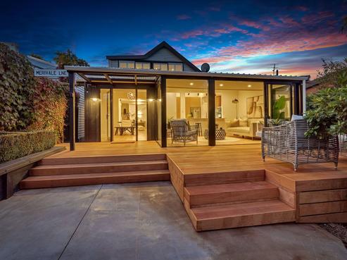 110 Saint Albans Street, Saint Albans