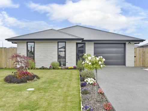 5 Clare Street, Woodend