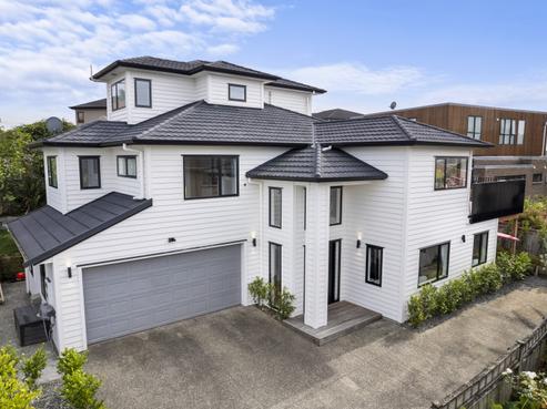 12B Waikura Drive, Te Atatu Peninsula