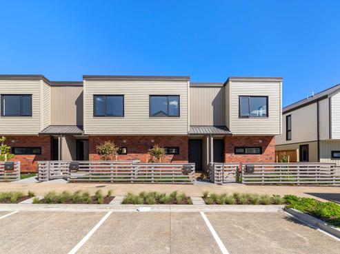 35 Walmsley Road, Mangere