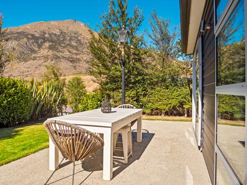 6 Mcivor Lane, Lake Hayes Estate