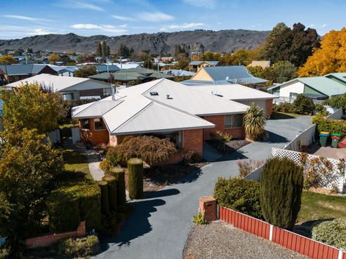 10 Mayfair Grove, Alexandra