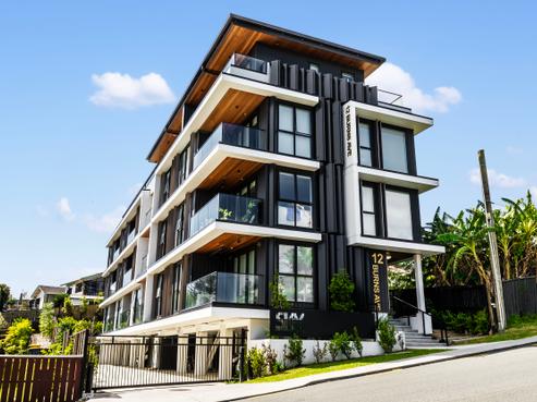 11/12 Burns Avenue, Takapuna