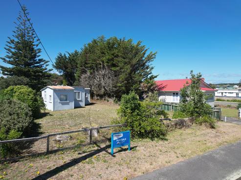 98 Park Avenue, Waitarere Beach