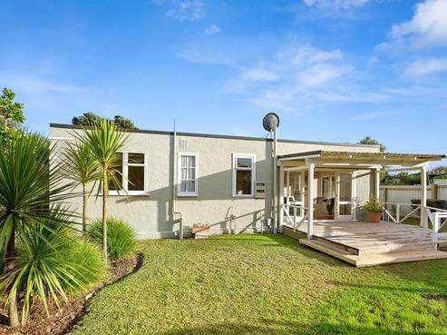 55 Ngapaki Street, Waikanae Beach